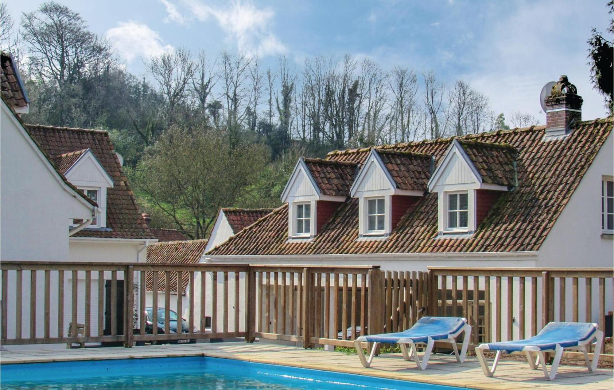 Gorgeous Apartment In Alette With Kitchenette Εξωτερικό φωτογραφία